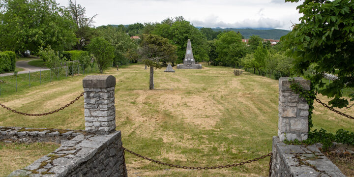 Sveto pri komnu, Oostenrijks-Hongaars militaire begraafplaats WW1