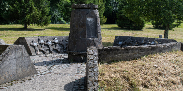 Austro-Hungarian military cemetery WW1, Ajševica
